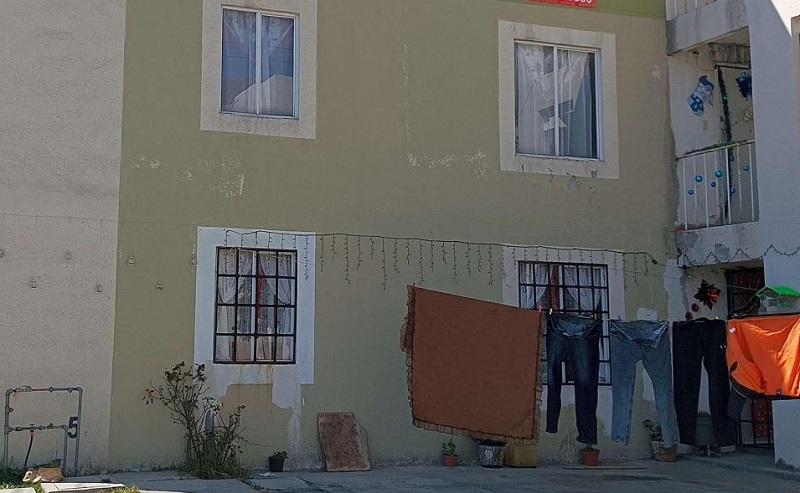 Una Mujer Fue Ejecutada a Balazos en su Departamento en Atotonilco de Tula y Dejaron un Mensaje con Amenazas