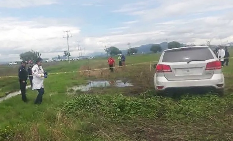 La Policía Encontró la Camioneta Utilizada para Disparar y Matar a una mujer y Herir a un Hombre que Viajaban en una Motocicleta