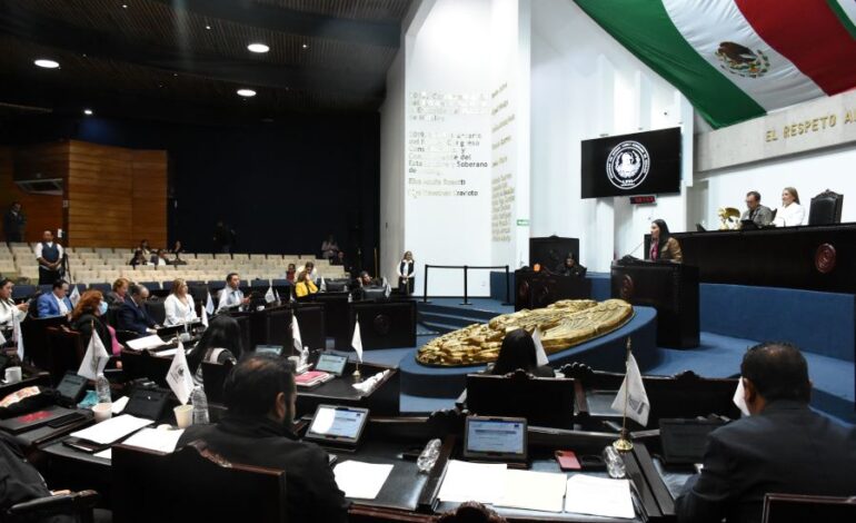 Exhortan Diputados a la SEPH a Regularizar el Predio de Casi 4 mil Escuelas Primarias