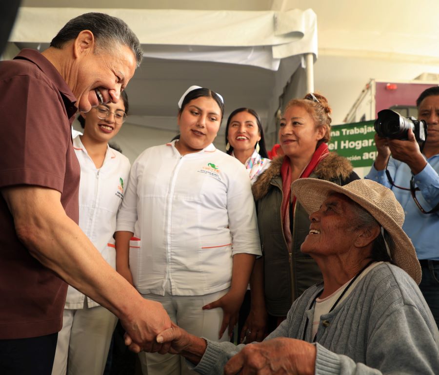 Con Julio Menchaca, Fluyen Estímulos al Campo