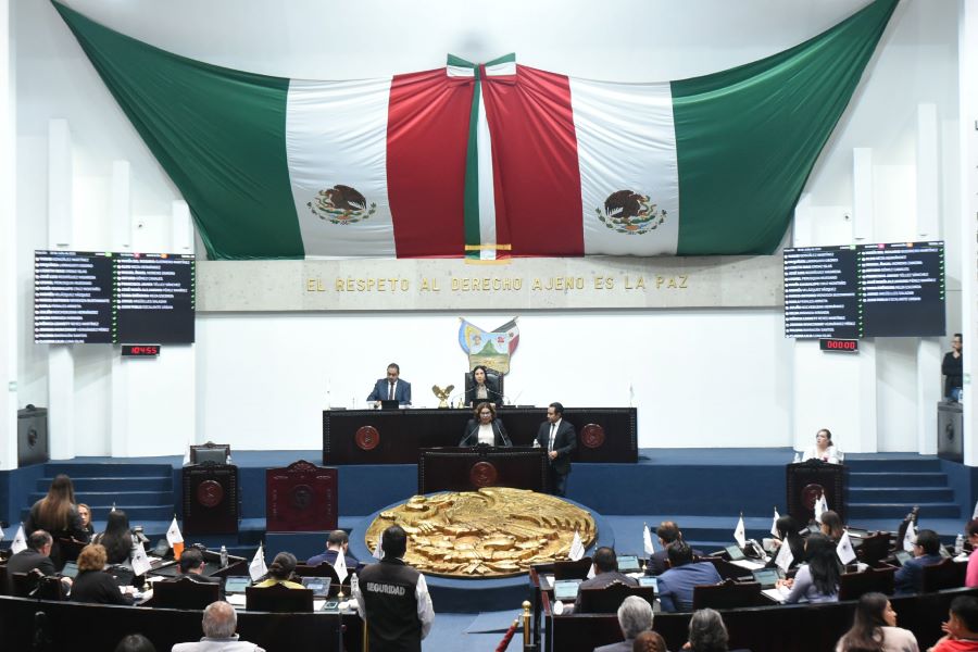 Legisladores Aprueban Reformas Para Proteger a Maestros Frente a Violencia