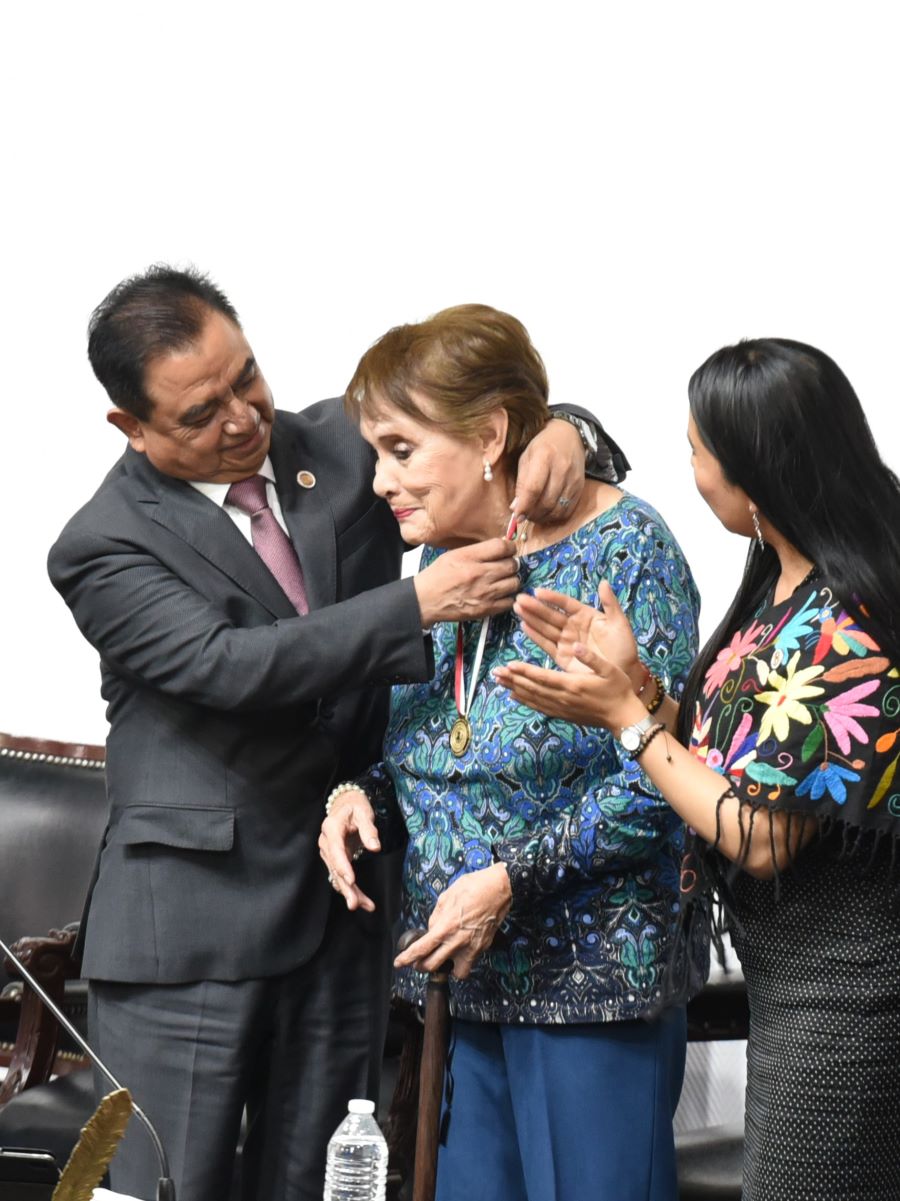 Congreso del Estado otorga la medalla post mortem Don Miguel Hidalgo y Costilla 2025 al artista gráfico Gabriel Vargas Bernal