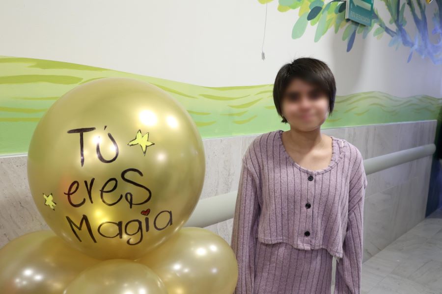 Gracias a OncoCREAN del IMSS Hidalgo, Angélica Toca la Campana de la Victoria