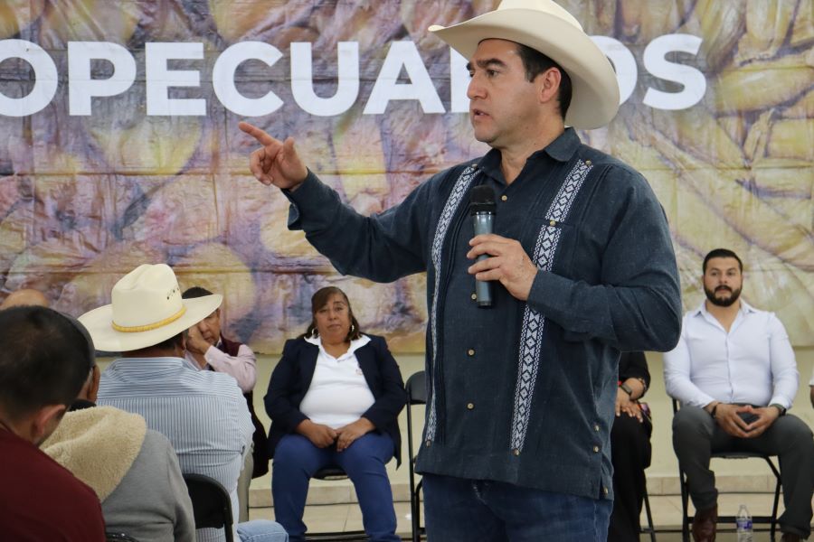 Más de Mil 800 Productores Hidalguenses Reciben Semillas e Hijuelos de Maguey