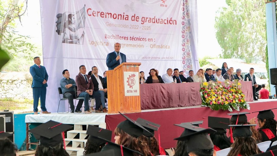 Ceremonia de Graduación del CETIS No. 140 de Jacala