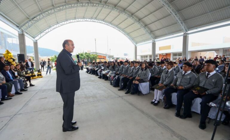 Inauguran Infraestructura de la Secundaria General “Leona Vicario” de Pachuca Con Una Inversión de 5.7 Millones de Pesos en Beneficio de 250 Estudiantes