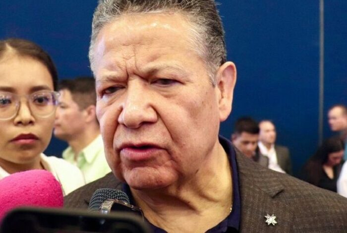 Pide Gobernador a Constructores Sensibilidad Para No Frenar el Desarrollo Económico, Ni Encarecer Las Obras.