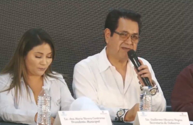 Instalan dos centros de acopio para los pobladores qué resultaron damnificados por la tromba en Tezontepec de Aldama