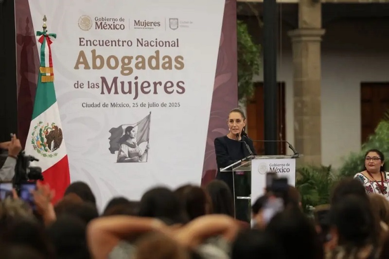 Sheinbaum Inaugura Actividades de la Primera Generación del Programa Abogadas de las Mujeres