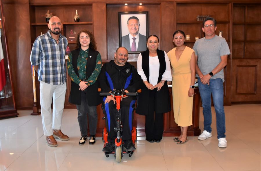 Alcaldesa Lorena García Presenta a Embajadores de Feria Tulancingo