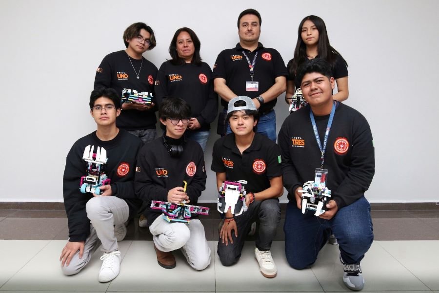 Alumnado de UAEH Representará a México en Torneo de Robótica en China