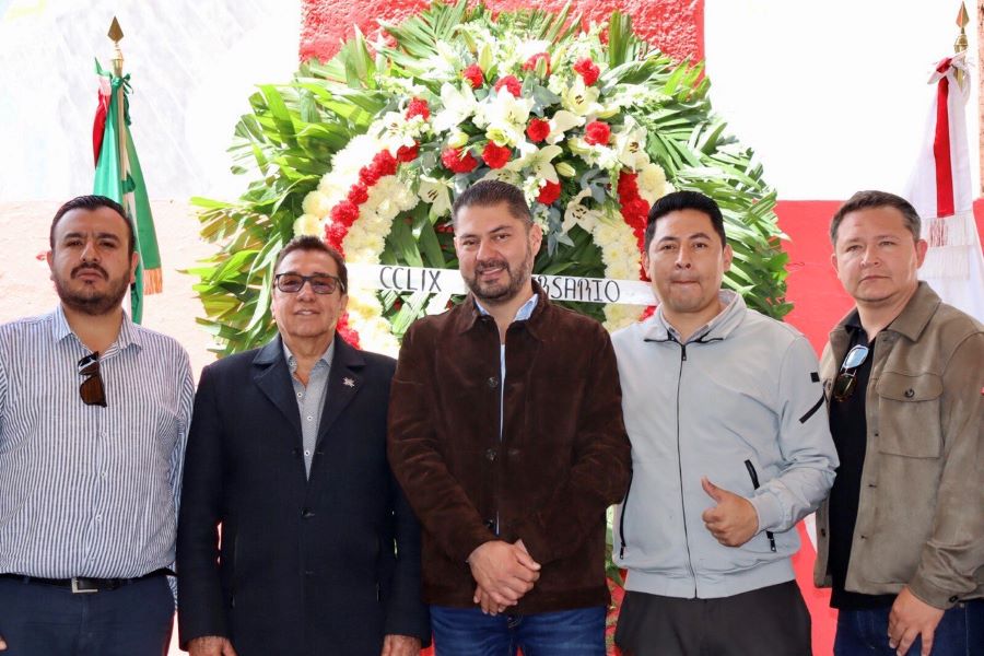 Guardia de Honor Con Motivo del 259 Aniversario de la Primera Huelga Minera en América Latina
