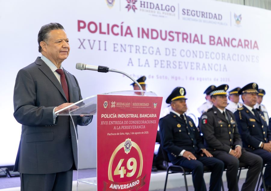 Julio Menchaca Reconoce Labor de la Policía Industrial Bancaria