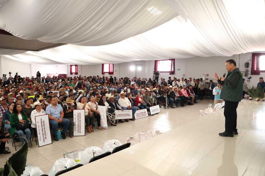 La Transformación se Logra Con el Esfuerzo de Todas y Todos: Julio Menchaca