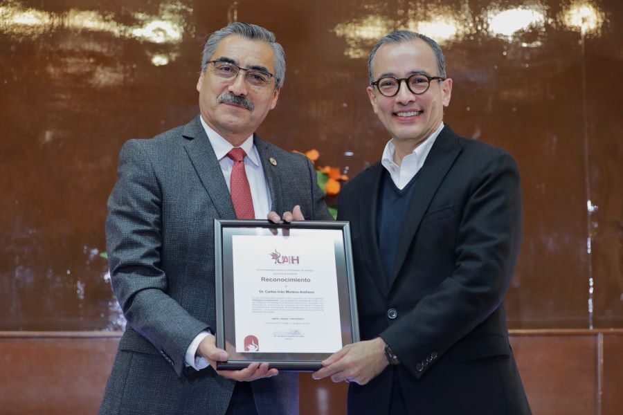 SEP Reconoce a La UAEH Por Transformar Su Entorno Con Responsabilidad