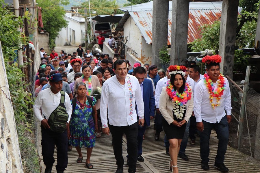 En la Huasteca, Trabajo Conjunto Entre Municipios y el Estado, es Clave Para Atender Demandas Sociales