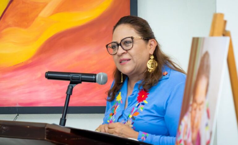 IEEH presenta exposición fotográfica “Xizu mbadï, xizu xinzaki: Mujer sabia, mujer valiente”