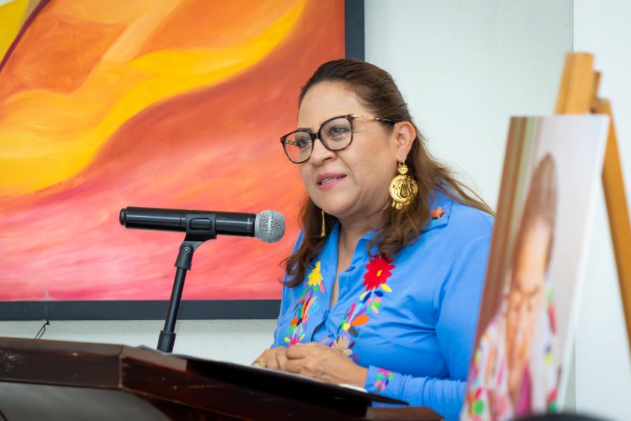 IEEH presenta exposición fotográfica “Xizu mbadï, xizu xinzaki: Mujer sabia, mujer valiente”