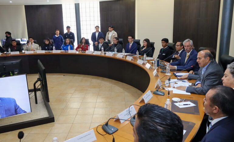 Natividad Castrejón encabeza “Presidente por un Día” en el CCEH