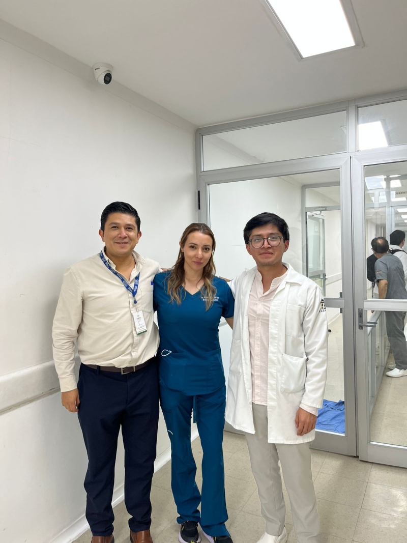 Personal médico del ISSSTE Hidalgo Retira Con Éxito Tumor Ovárico a Derechohabiente