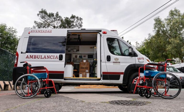 Recibe ISSSTE Hidalgo 21 nuevas ambulancias para unidades médicas de la entidad