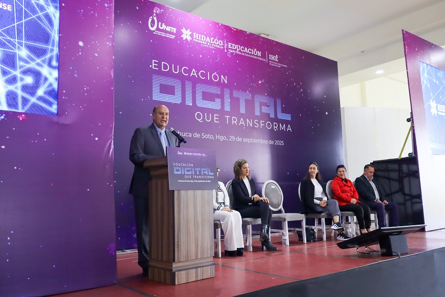 SEPH y Fundación UNETE equipan 30 escuelas con tecnología educativa