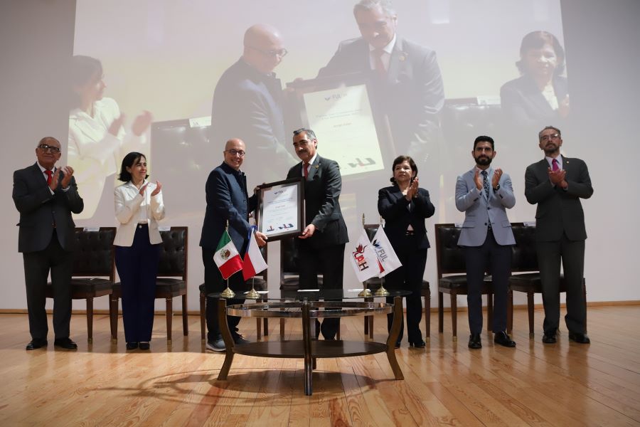 UAEH Distingue a Jorge Volpi con Premio “Juan Crisóstomo Doria”