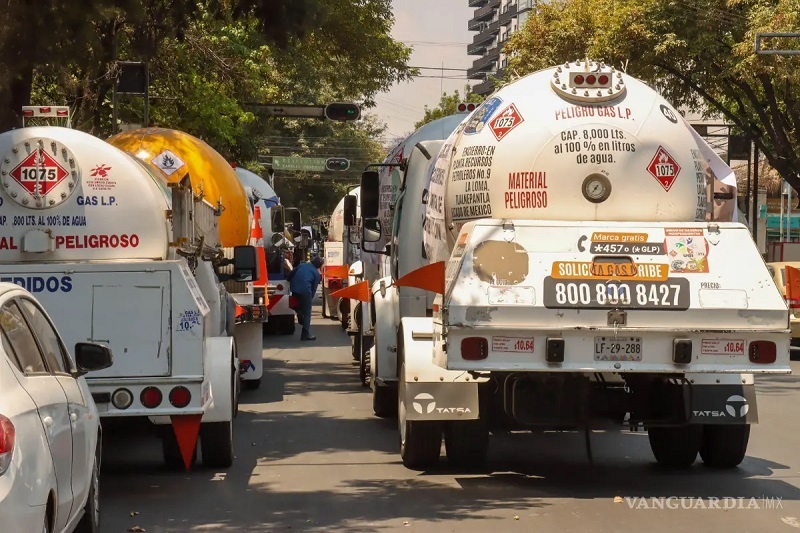 Julio Menchaca recibe en Hidalgo a la Presidenta Claudia Sheinbaum
