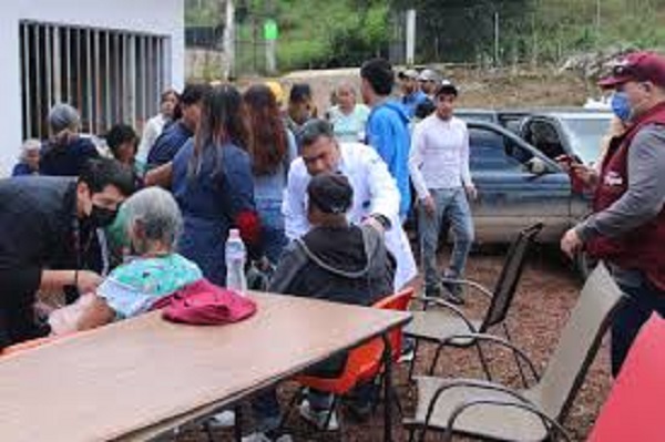 Brigada Médica   del ISSSTE Hidalgo en Bellavista, Tianguistengo, Hidalgo