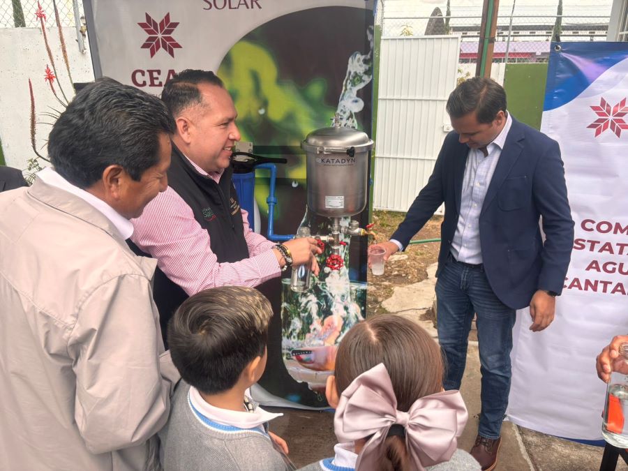 CEAA Instala Planta Solar Purificadora en Primaria de Mineral de la Reforma