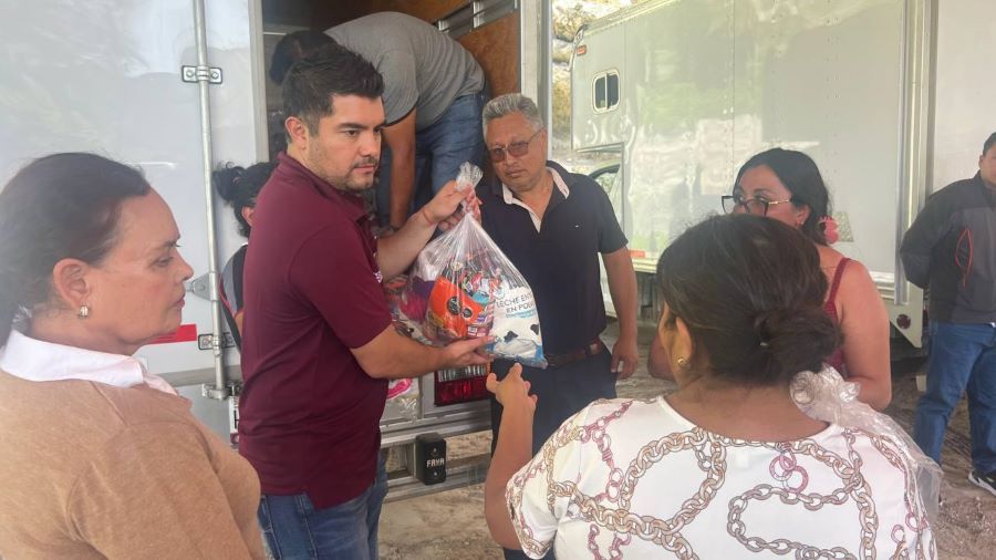Caasim Entrega kits de limpieza, despensas, y botellas de agua al municipio de Metztitlán, Hidalgo