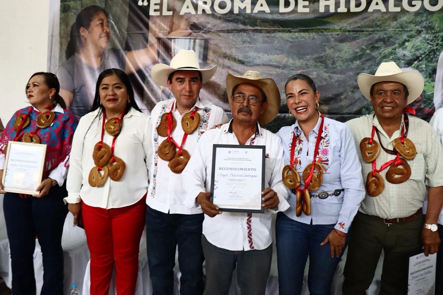 Conmemora Saderh Día Internacional del Café en Huehuetla
