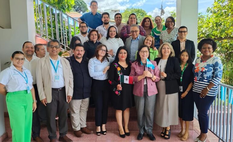 Fortalecen Formación Docente En Reunión Regional En Honduras