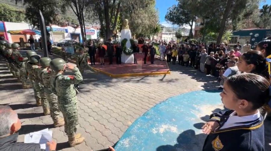 Guardia de Honor en homenaje a Morelos