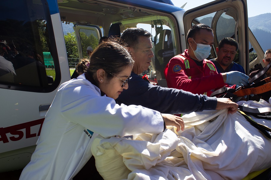 Helicóptero del Gobierno Estatal Realiza Traslados Aéreos en Apoyo de La Población Que Requiere Atención Médica Urgente