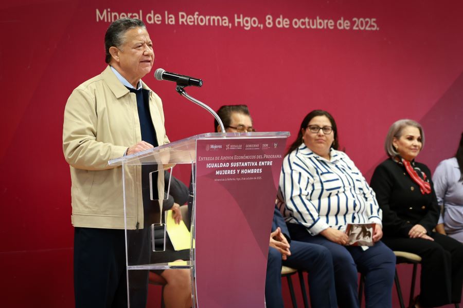 Julio Menchaca Respalda a Más de 2 Mil Mujeres Con Apoyos Directos