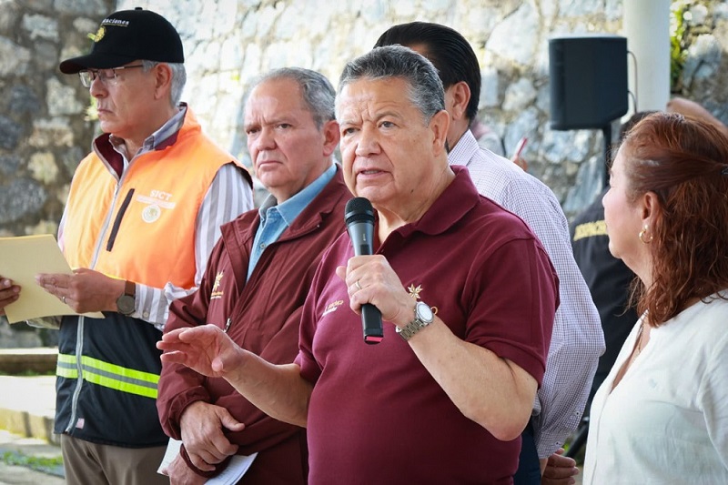 Julio Menchaca Supervisa Atención Integral en la Otomí Tepehua