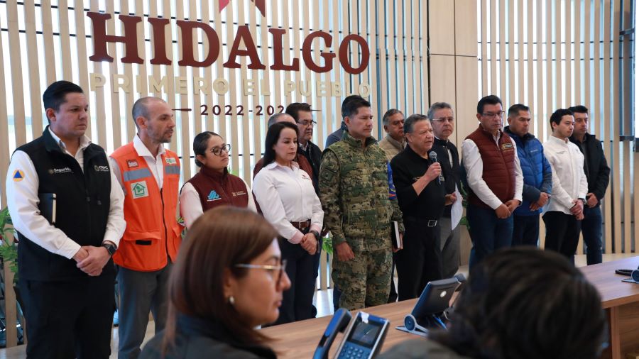 Menchaca Reporta Reducción de Municipios Prioritarios y Avances de Rehabilitación de Caminos