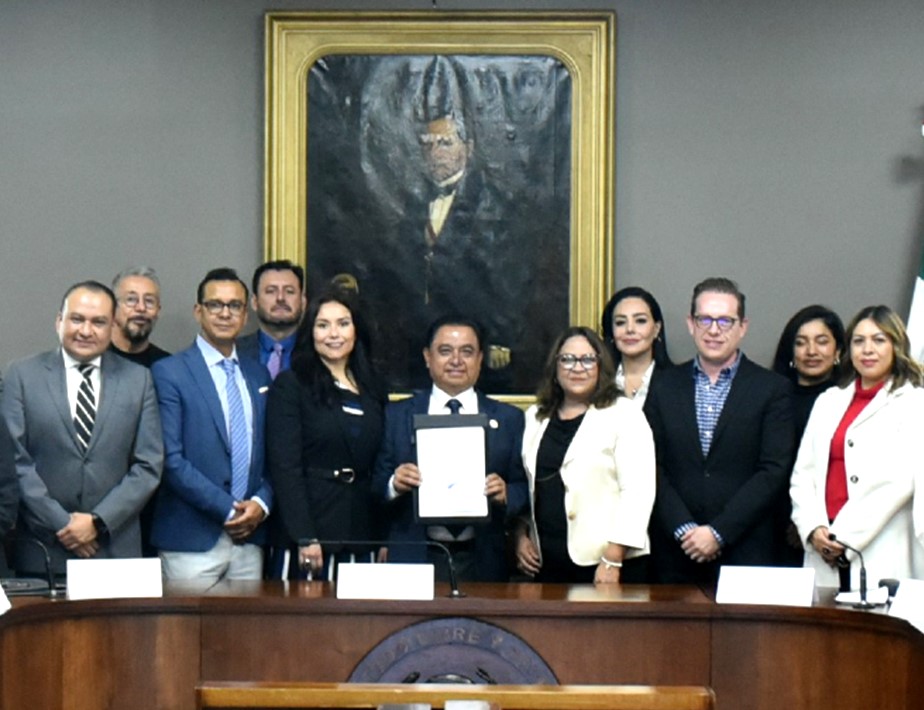 Congreso del Estado y el IEEH Firman Manifestación de Adhesión Para Fortalecer la Transparencia en la Revocación de Mandato