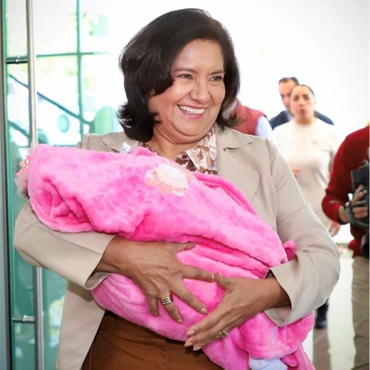 DIF Hidalgo Ubica a Dos Menores que Perdieron a sus Padres Por las Lluvias que Afectaron a 28 Municipios