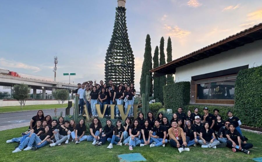 Alumnos de UTMiR Recorren Industrias Alimentarias