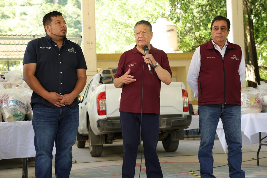 Atendemos la Emergencia y Pasamos a la Reconstrucción: Julio Menchaca