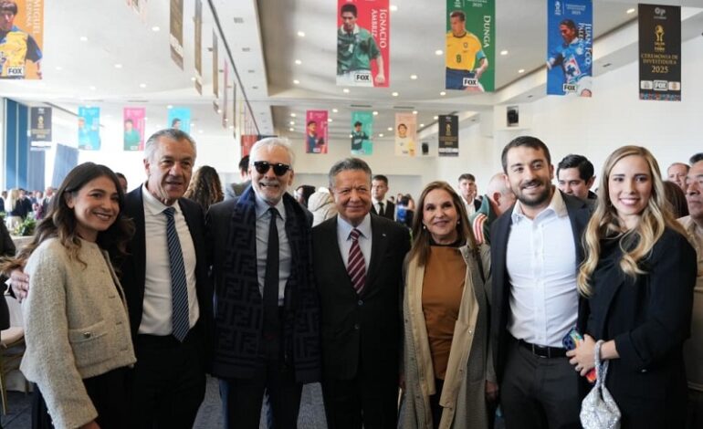 Décimotercera Investidura del Salón de la Fama