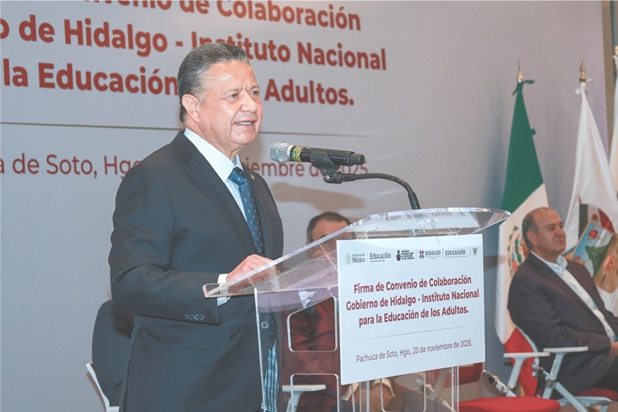 Gobierno de Hidalgo y el INEA van por la alfabetización de 50 mil hidalguenses
