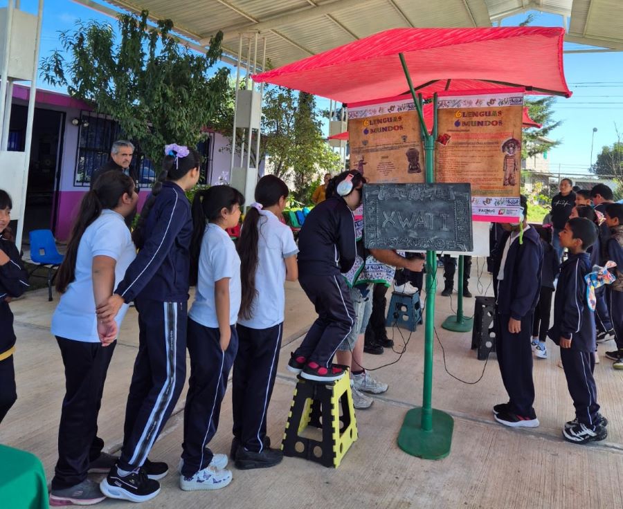 Llevan Programa Teatral “6 Lenguas 6 Mundos” a Escuelas Indígenas