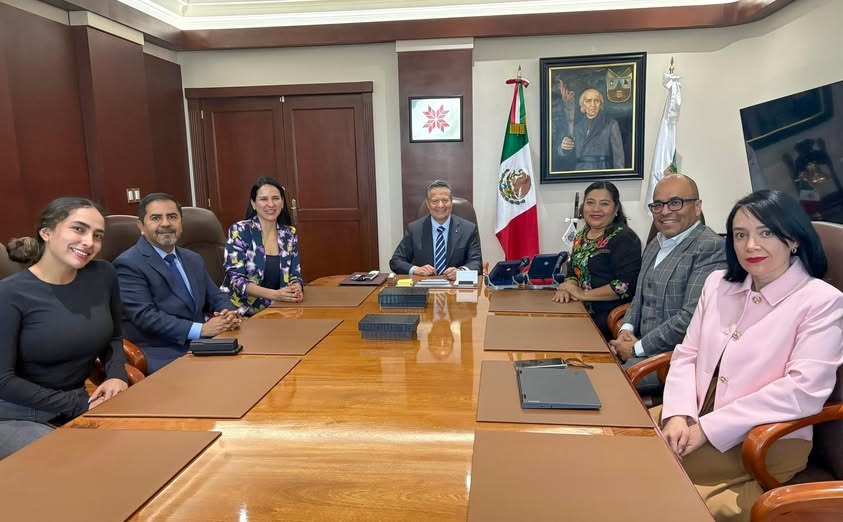 Menchaca Salazar Fortalece Coordinación con el Poder Judicial de la Federación