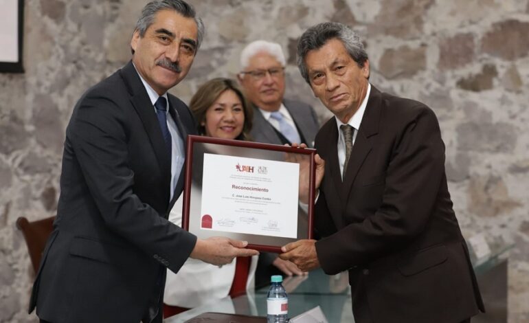 66 Trabajadores de La UAEH Son Homenajeados y Celebran Su Retiro Voluntario