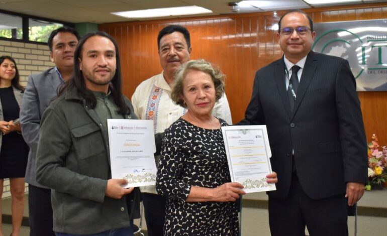 ITESA e IHEA Entregan 69 Certificados de Primaria y Secundaria