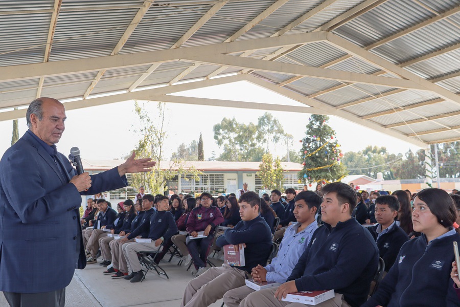 Más de Mil Alumnas y Alumnos Recibieron Tabletas en Conalep Tizayuca y Villa de Tezontepec