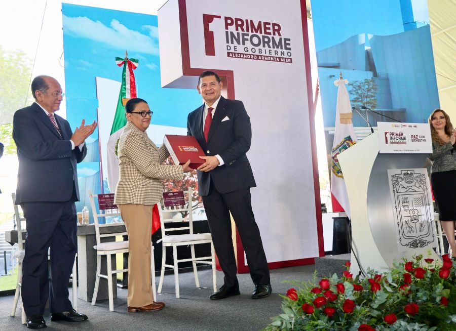 Participación de La Secretaria de Gobernación, Rosa Icela Rodríguez, en El Informe de Gobierno del Gobernador de Puebla, Alejandro Armenta